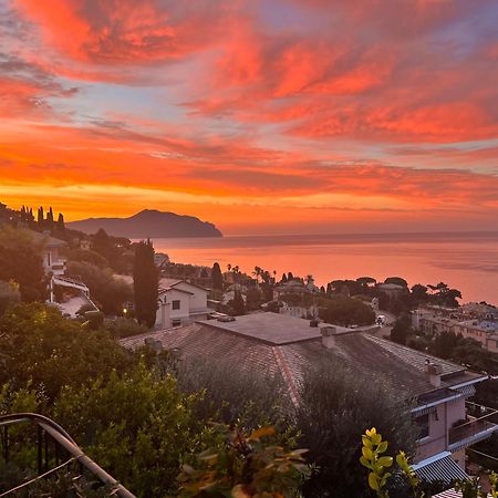 Salotto Sul Mare Bed and Breakfast Genova Eksteriør billede